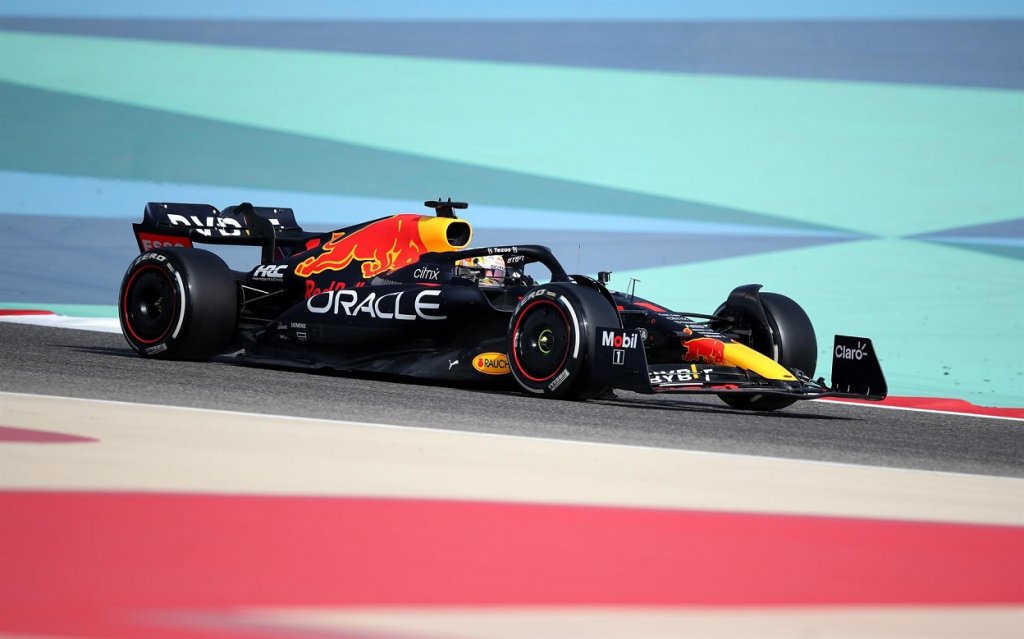 Fórmula 1: Verstappen faz melhor tempo do dia no Bahrein; Ferrari encosta com Leclerc e Sainz