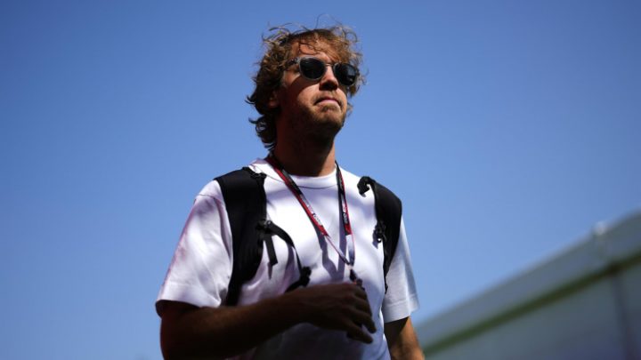 Sebastian Vettel é roubado após GP da Espanha e persegue ladrão com patinete elétrico