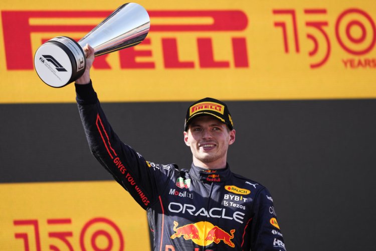 Verstappen vence GP da Espanha e assume liderança do Mundial; Leclerc abandona