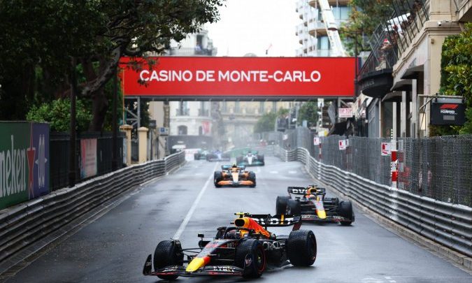 Formula 1: Sergio Pérez supera adversidades e vence GP de Mônaco