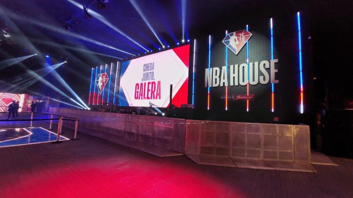 Nos 75 anos da Liga, ‘NBA House’ volta a SP com mais espaço e interação para os fãs de basquete