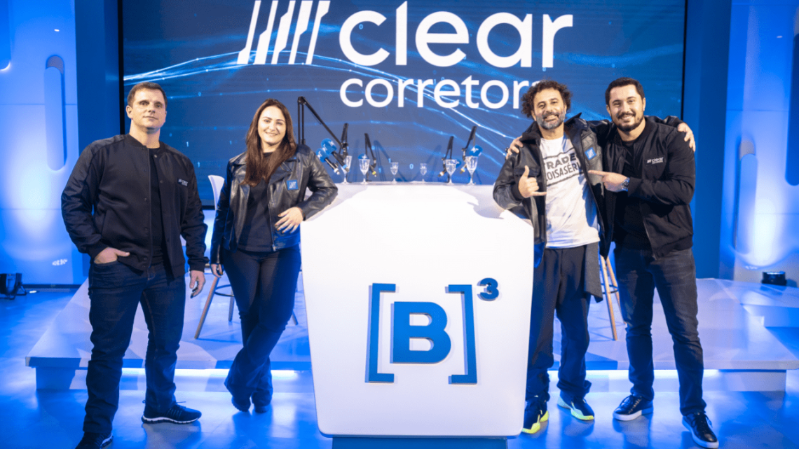 Clear lança novo time de analistas em evento na B3