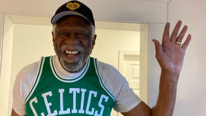 NBA aposenta a camisa 6 de todas as equipes em homenagem a Bill Russell