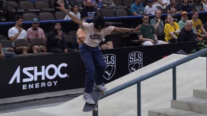 Rayssa Leal brilha e vence etapa de Jacksonville no skate street; Pâmela Rosa termina no 3º lugar