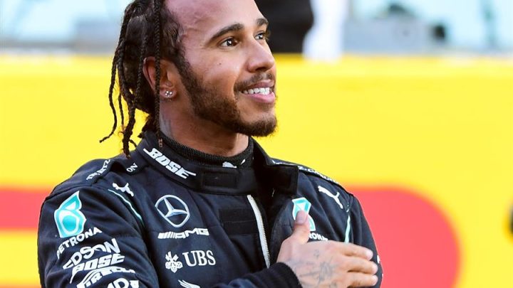 Lewis Hamilton vira um dos donos do Denver Broncos, time da NFL