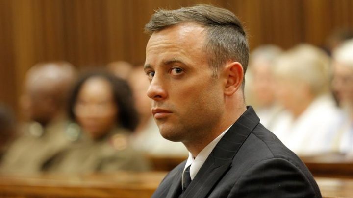 Ex-velocista Oscar Pistorius pede à tribunal para ter liberdade condicional avaliada