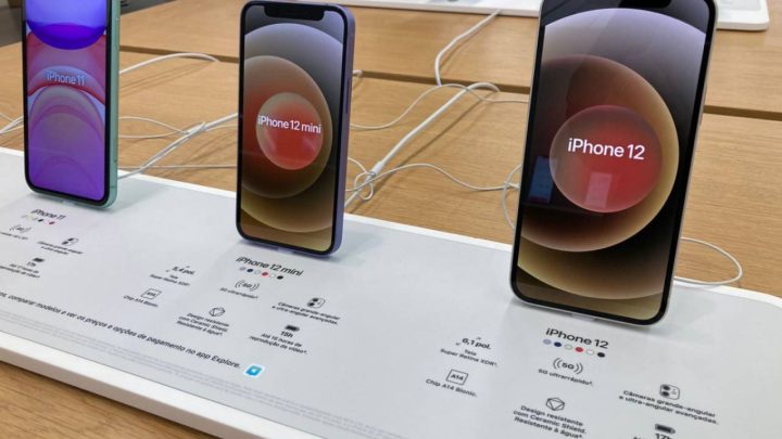 Apple continua a vender iPhones sem carregador após governo proibir comercialização no Brasil