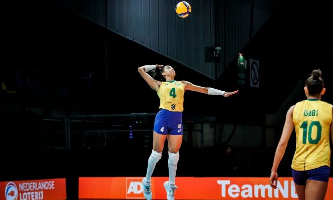 Brasil supera Colômbia, segue invicto no Mundial de Vôlei Feminino e avança para a segunda fase