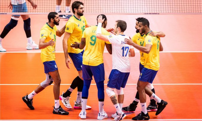 Brasil dá o troco na Argentina e vai à semifinal do Mundial de Vôlei Masculino