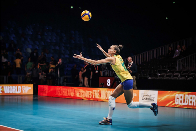 Brasil vence Argentina com tranquilidade e segue com 100% de aproveitamento no Mundial de Vôlei Feminino 