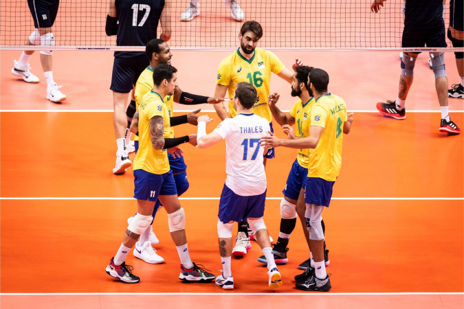 Brasil vence Irã com tranquilidade e vai enfrentar a Argentina nas quartas do Mundial de Vôlei 