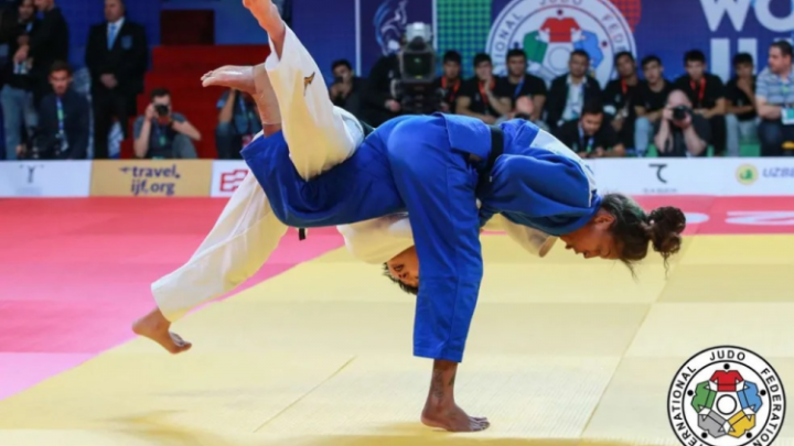 Rafaela Silva é bicampeã mundial de judô; Daniel Cargnin conquista o bronze no masculino