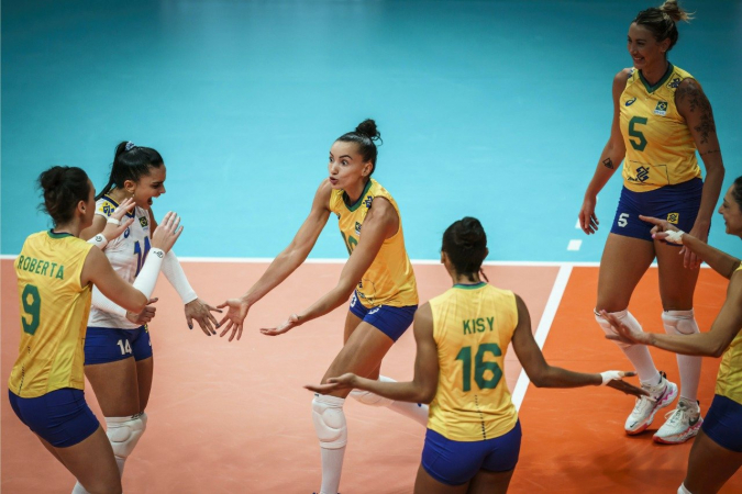 Brasil vence Itália no tie-break e estreia com vitória na 2ª fase do Mundial de Vôlei Feminino 