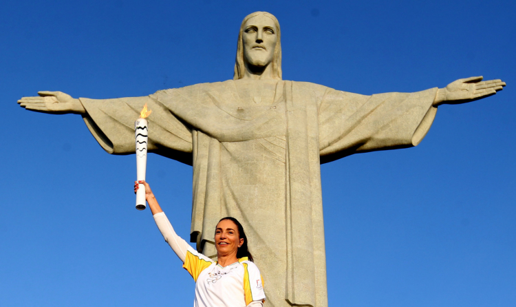 Lenda do vôlei brasileiro, Isabel morre aos 62 anos em SP