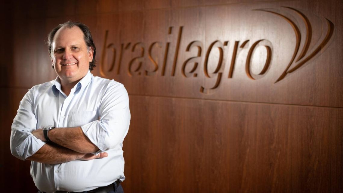 Margem pressiona e BrasilAgro (AGRO3) vê lucro cair para R$ 42 milhões no 1º tri da safra 2022/23 