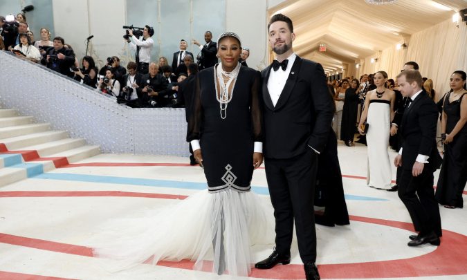 Serena Williams revela segunda gravidez no Met Gala