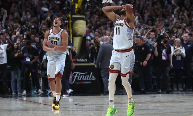 Denver Nuggets vence o Miami Heat e é campeão da NBA pela primeira vez