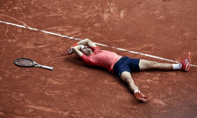 Djokovic conquista o tricampeonato em Roland Garros e vira tenista com mais Grand Slams na história