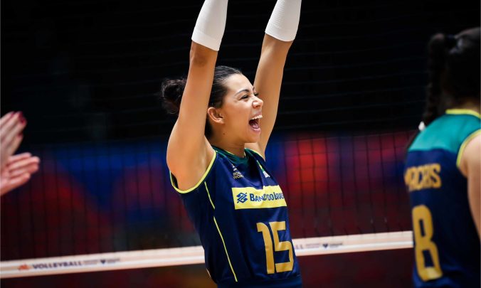 Seleção brasileira feminina supera Holanda e vence a primeira na Liga das Nações de Vôlei