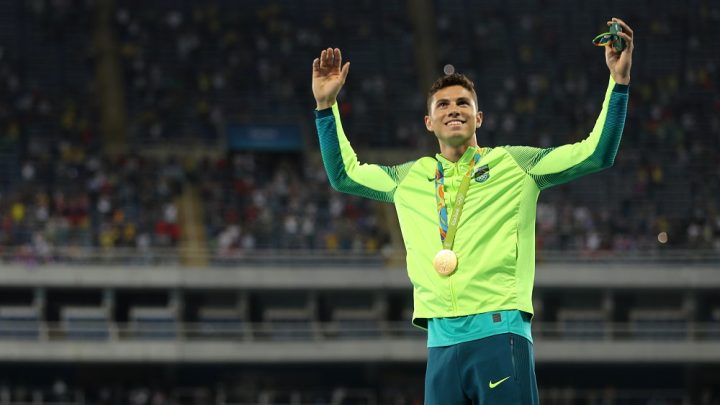 Medalha de ouro na Rio-2016, Thiago Braz é suspenso após testar positivo em exame antidoping 