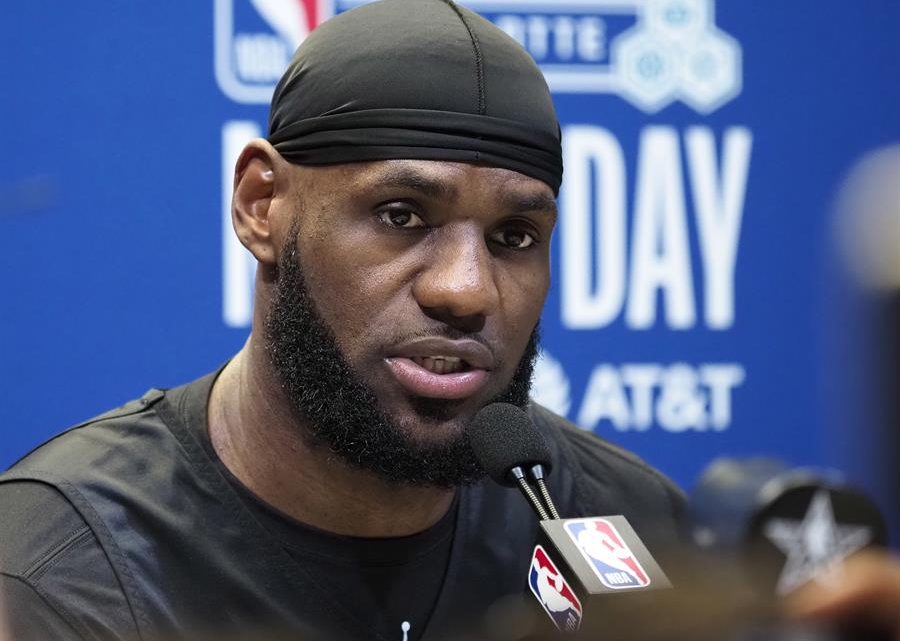 LeBron James se manifesta pela primeira vez após filho sofrer parada cardíaca