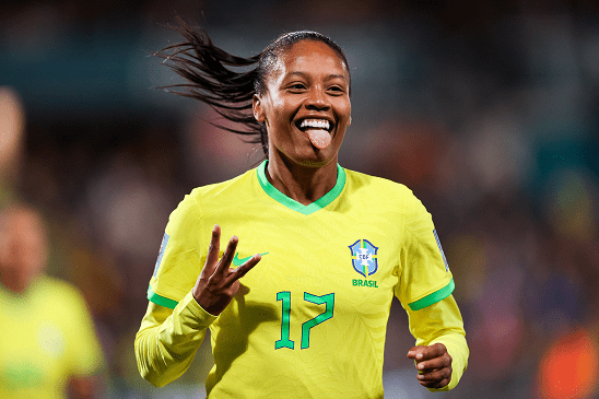 Brasil estreia com vitória na Copa: há motivos para o futebol feminino comemorar?