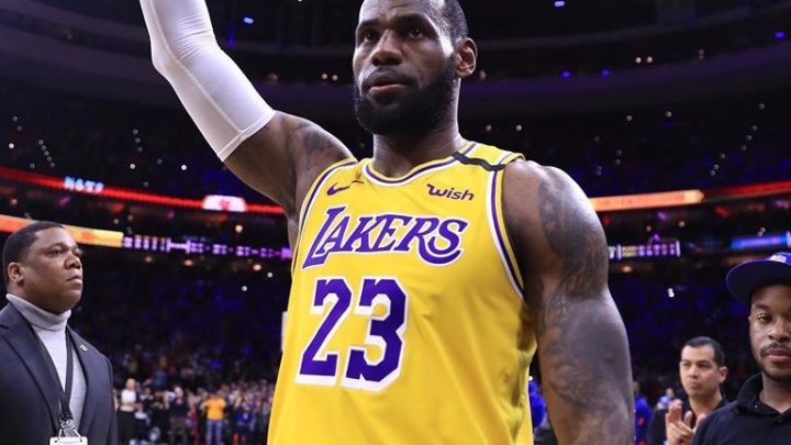 Após fracasso na Copa do Mundo, EUA devem ter LeBron, Curry e Durant em Paris-2024