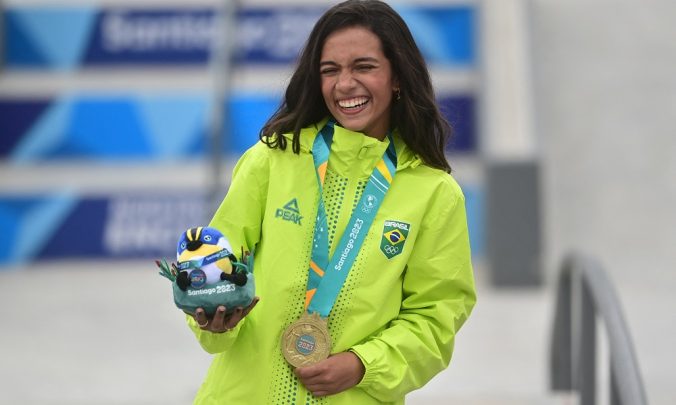 Rayssa Leal conquista o primeiro ouro do Brasil no Pan-Americano de Santiago