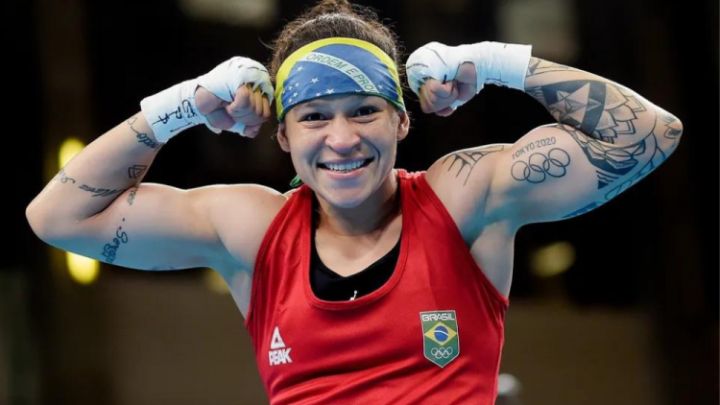 Bia Ferreira avança para as semifinais no boxe e garante vaga em Paris 2024