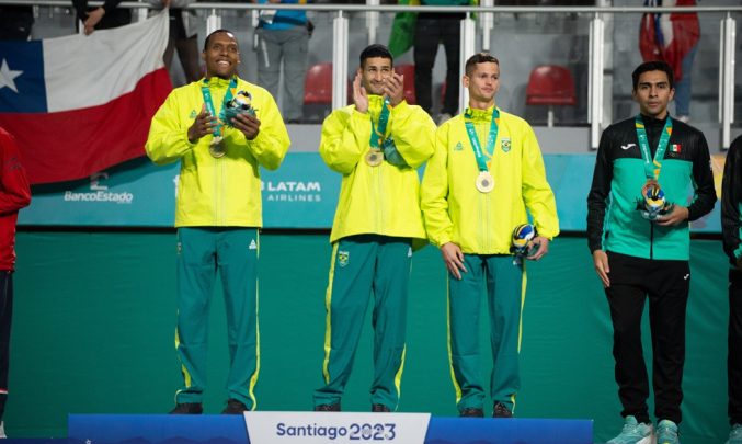 Jogos Pan-Americanos 2023: Brasil conquista duas medalhas no taekwondo por equipes 