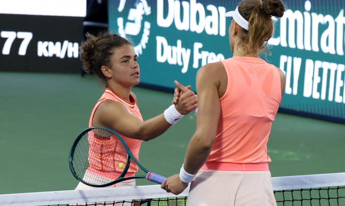 Bia Haddad leva ‘pneu’, sofre a virada e é eliminada no WTA 1000 de Dubai