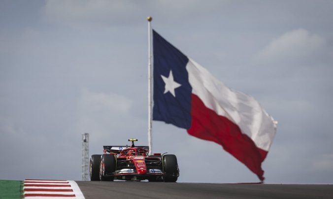 Carlos Sainz lidera treino livre do GP dos EUA de Fórmula 1