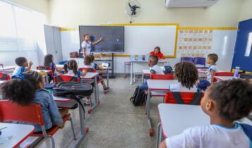 Rede municipal inicia fase de renovação de matrícula de alunos