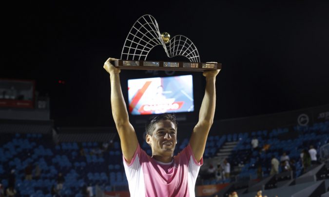 Báez derrota algoz de João Fonseca e se torna 1º bicampeão de simples no Rio Open