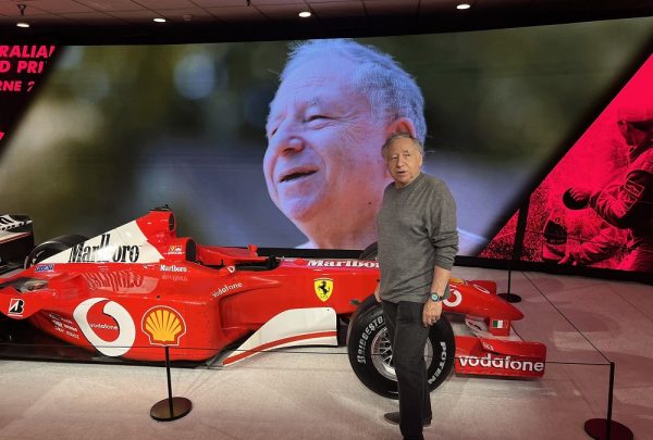 Jean Todt revela visitas frequentes a Michael Schumacher e fala sobre importância do vínculo com o alemão