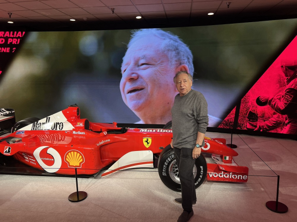 Jean Todt revela visitas frequentes a Michael Schumacher e fala sobre importância do vínculo com o alemão