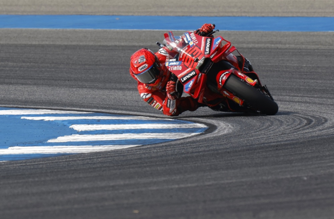 Marc Márquez vence pela primeira vez desde 2014 a corrida de abertura da MotoGP